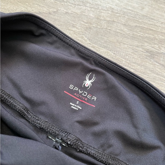 •SPYDER• RUNNING SHORTS - Picture 4 of 6